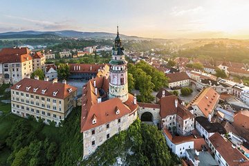 Private Day Trip to Cesky Krumlov from Prague; Includes 2-Hour Guided Tour