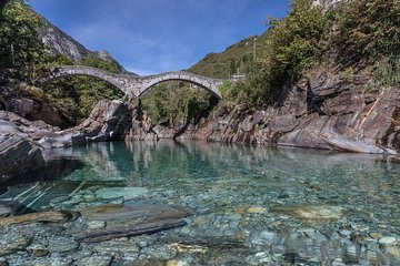 Verzasca valley, river and waterfall private guided tour, from Lugano