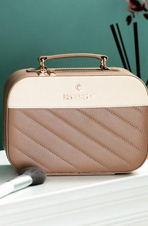 Portable Large-capacity Travel Makeup Storage Bag