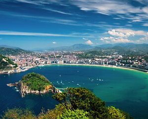 7-day Basque Country Tour with Guggenheim Museum Ticket