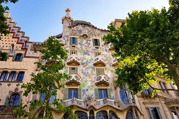 Barcelona Gothic Quarter & Gaudi Quarter / Private visit (4H) / Private guide