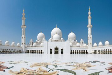 From Dubai: Abu Dhabi Guided City Tour with Lunch