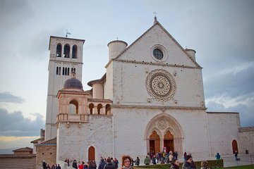 Assisi and St.Francis with Driver Private Tour from your Hotel in Rome