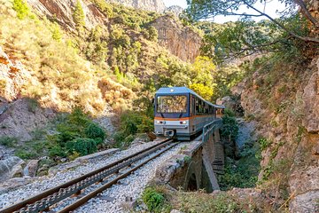 Kalavryta, Rack Railway & Cave of Lakes Full Day Private Tour