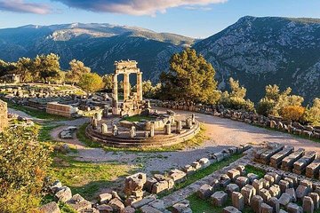 Private Full Day Tour to Delphi