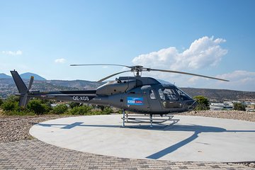 Private Helicopter Sightseeing Tour Santorini 30 minutes - up to 5 passengers
