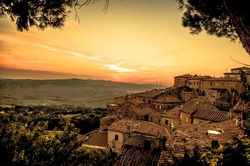 San Gimignano and Volterra Tour by Private Luxury Van