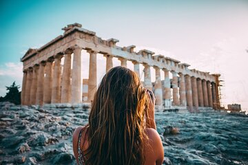 Santorini, Naxos and Athens on an adventure through Greece