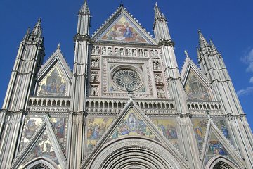 Wine, Orvieto and Montepulciano Private Day Trip from Rome By Car