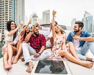 Luxury Private Yacht Rental In Dubai