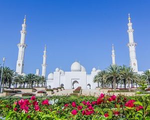 Private Tour: Abu Dhabi Full-Day City sightseeing with Transport from Dubai