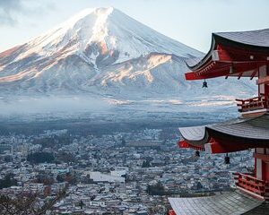 The Taste of Japan: 2-Day Tour of Tokyo and Mount FUJI